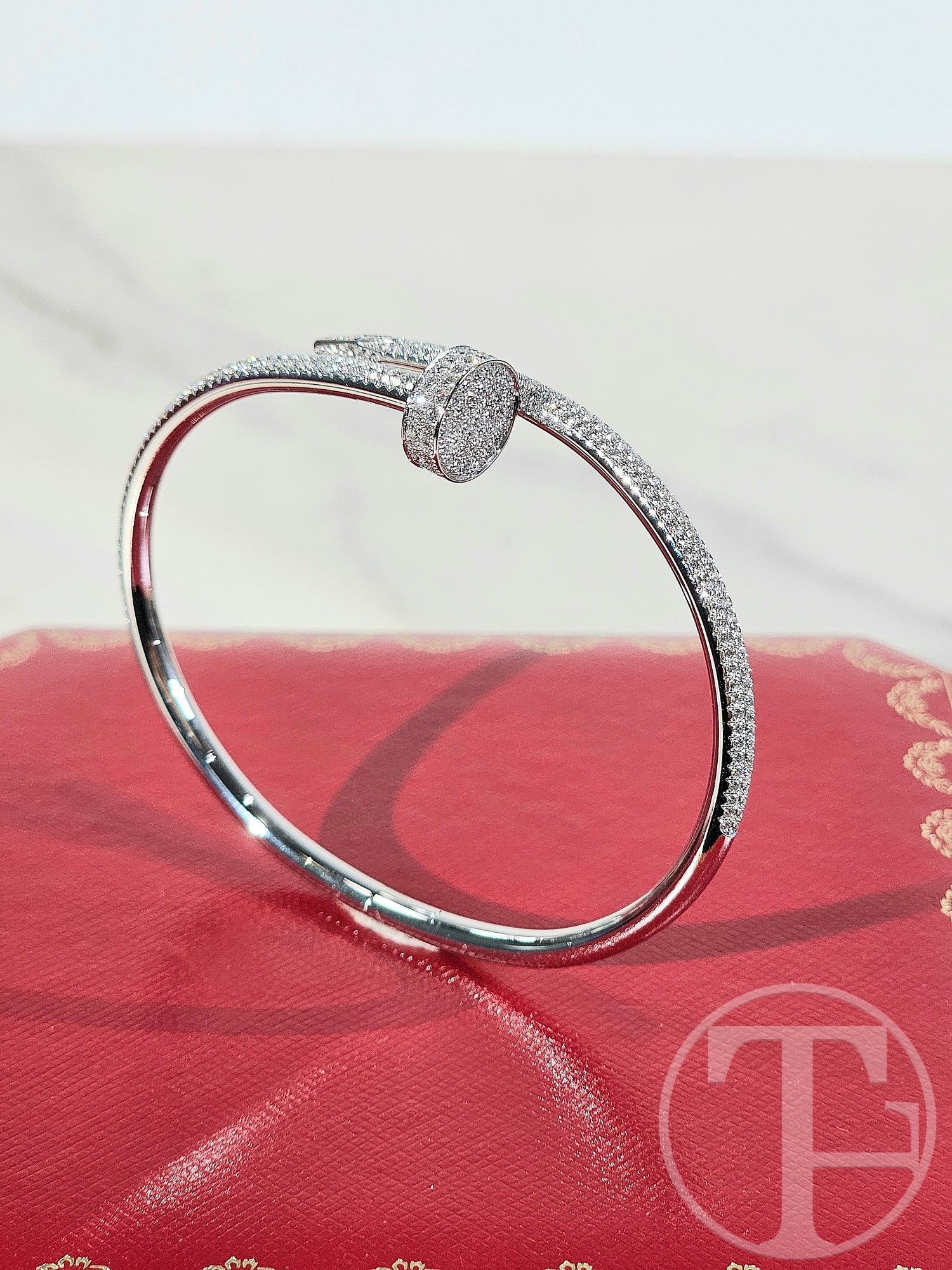 cartier juc diamond bracelet, classic model cartier juc diamond bracelet, classic model