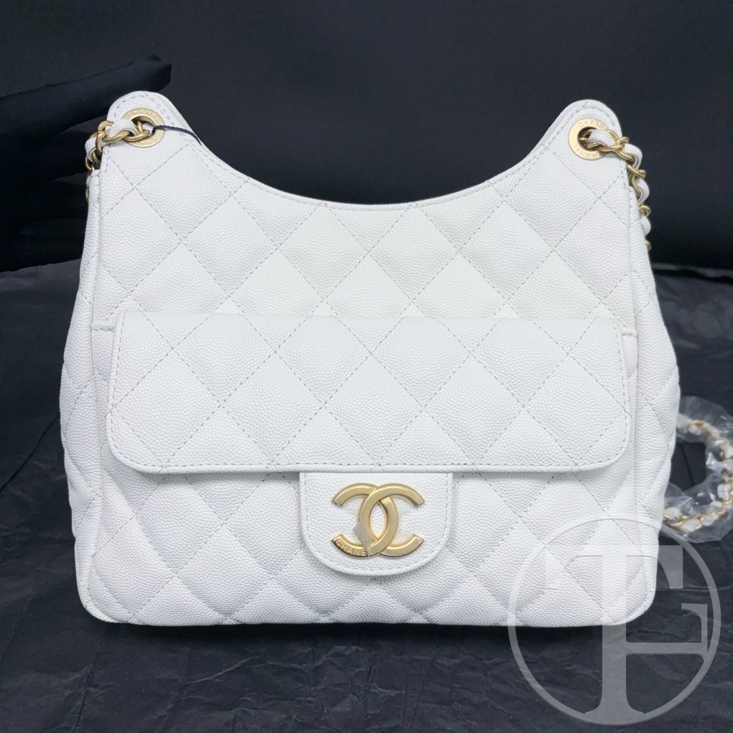 chanel white caviar leather hobo bag microchipped (22) with gold tone hardware chanel white caviar leather hobo bag microchipped (22) with gold tone hardware