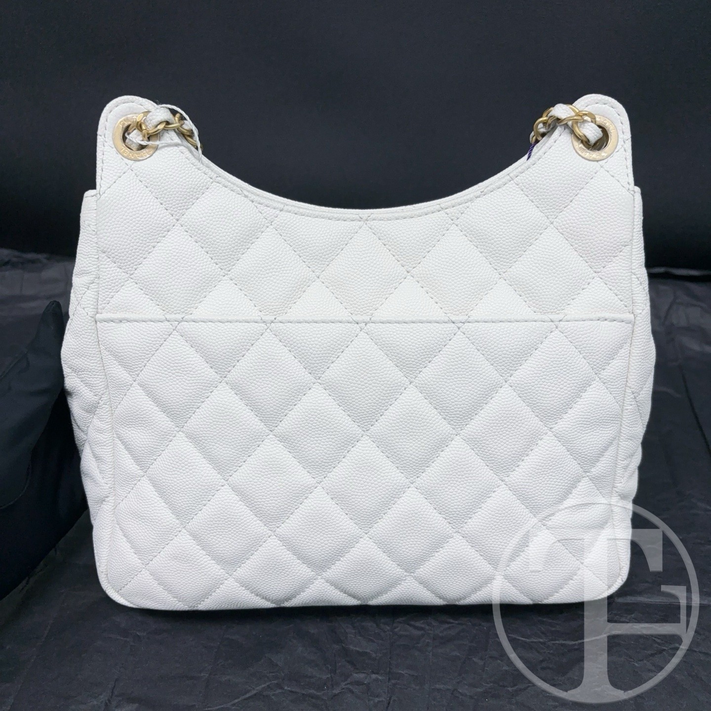 chanel white caviar leather hobo bag microchipped (22) with gold tone hardware chanel white caviar leather hobo bag microchipped (22) with gold tone hardware
