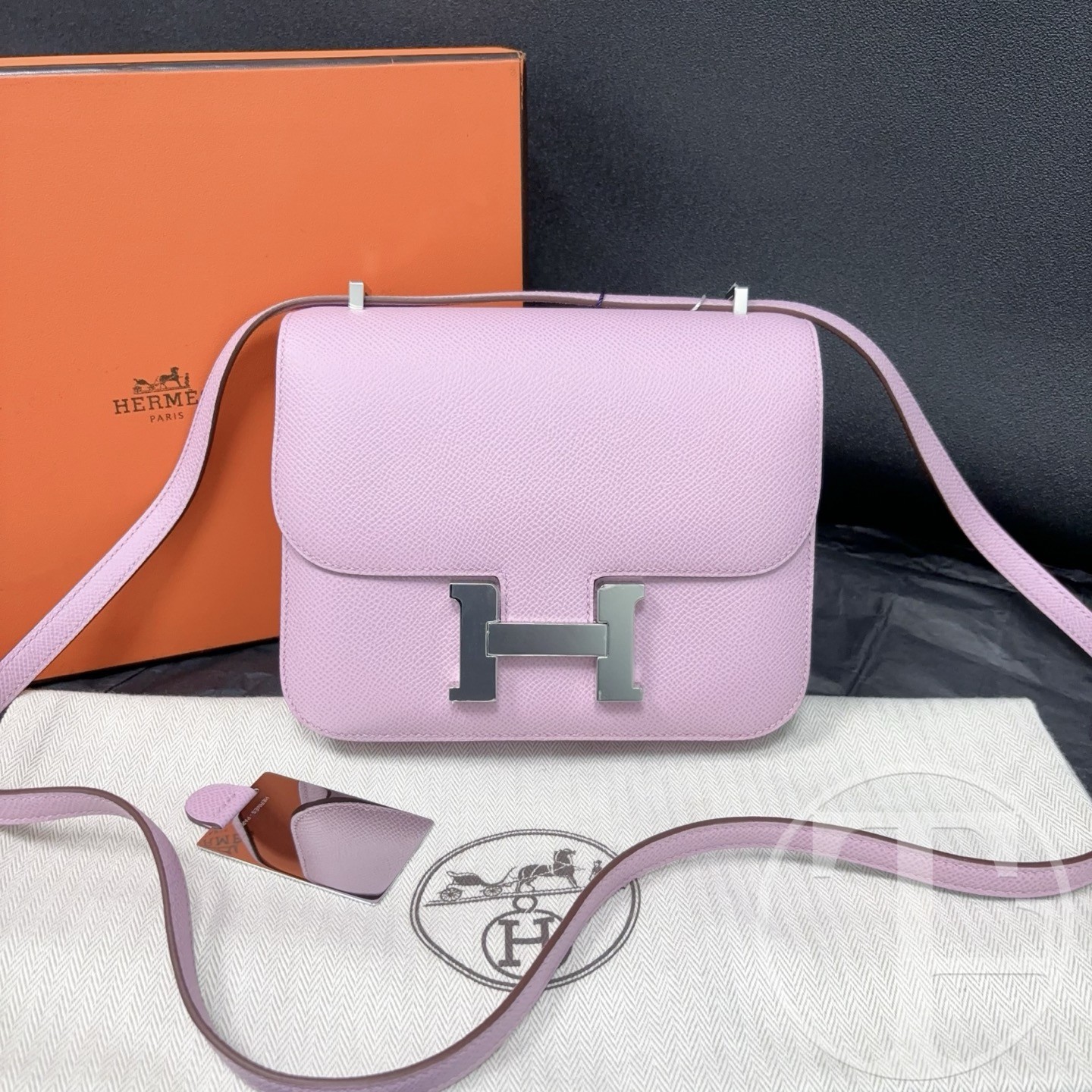 hermes mauve sylvestre epsom constance mini 18 (2022) hermes mauve sylvestre epsom constance mini 18 (2022)