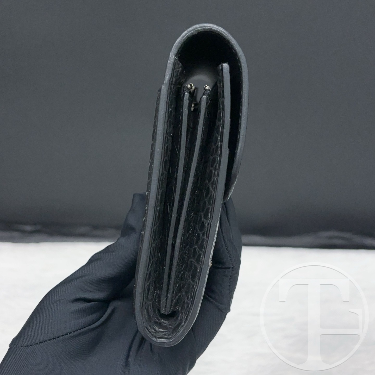 hermes 89 noir matte alligator constance slim wallet stamp d hermes 89 noir matte alligator constance slim wallet stamp d
