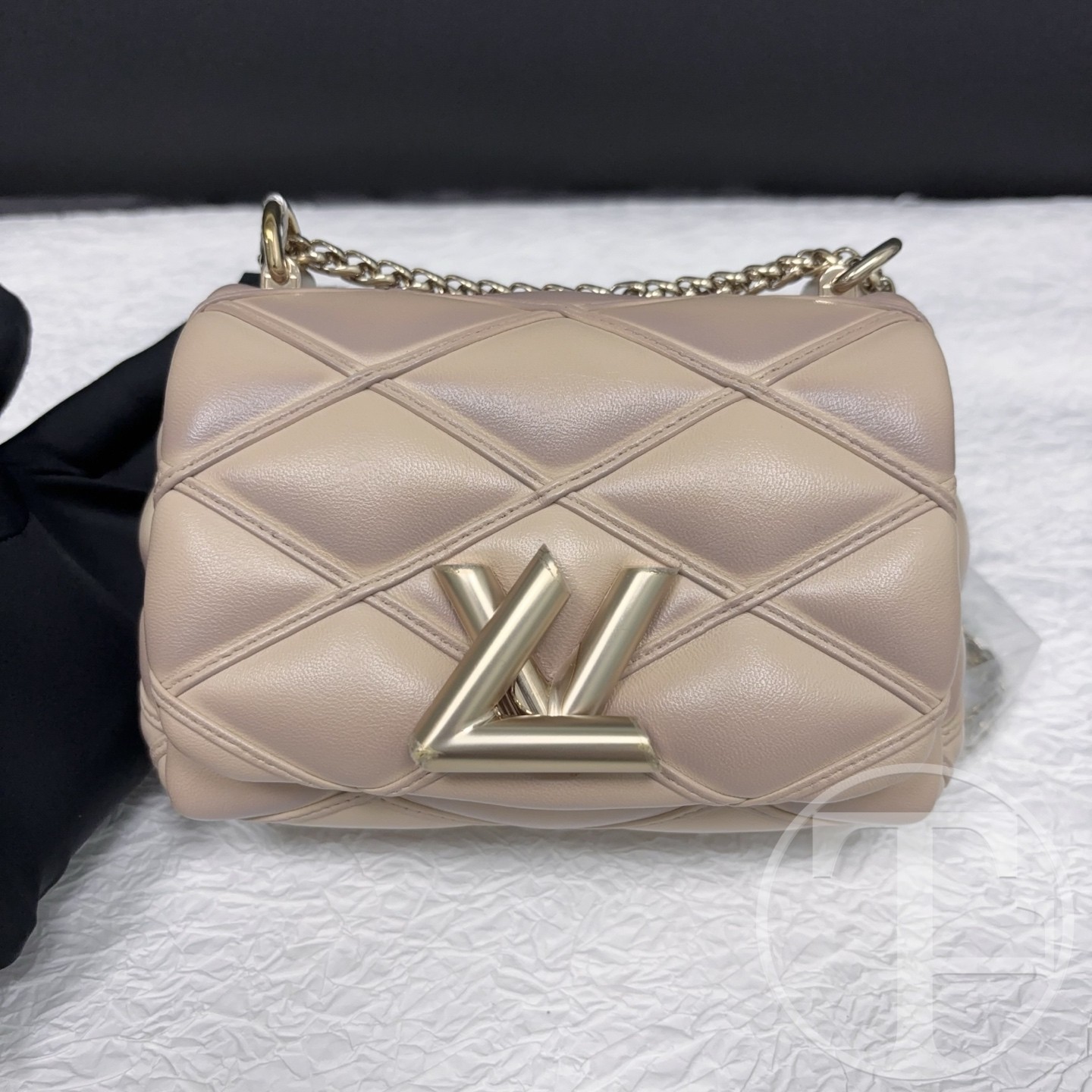 louis vuitton pico go 14 champagne pink microchip bag with gold hardware louis vuitton pico go 14 champagne pink microchip bag with gold hardware