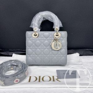dior lady dior bag in grey lambskin with four compartments