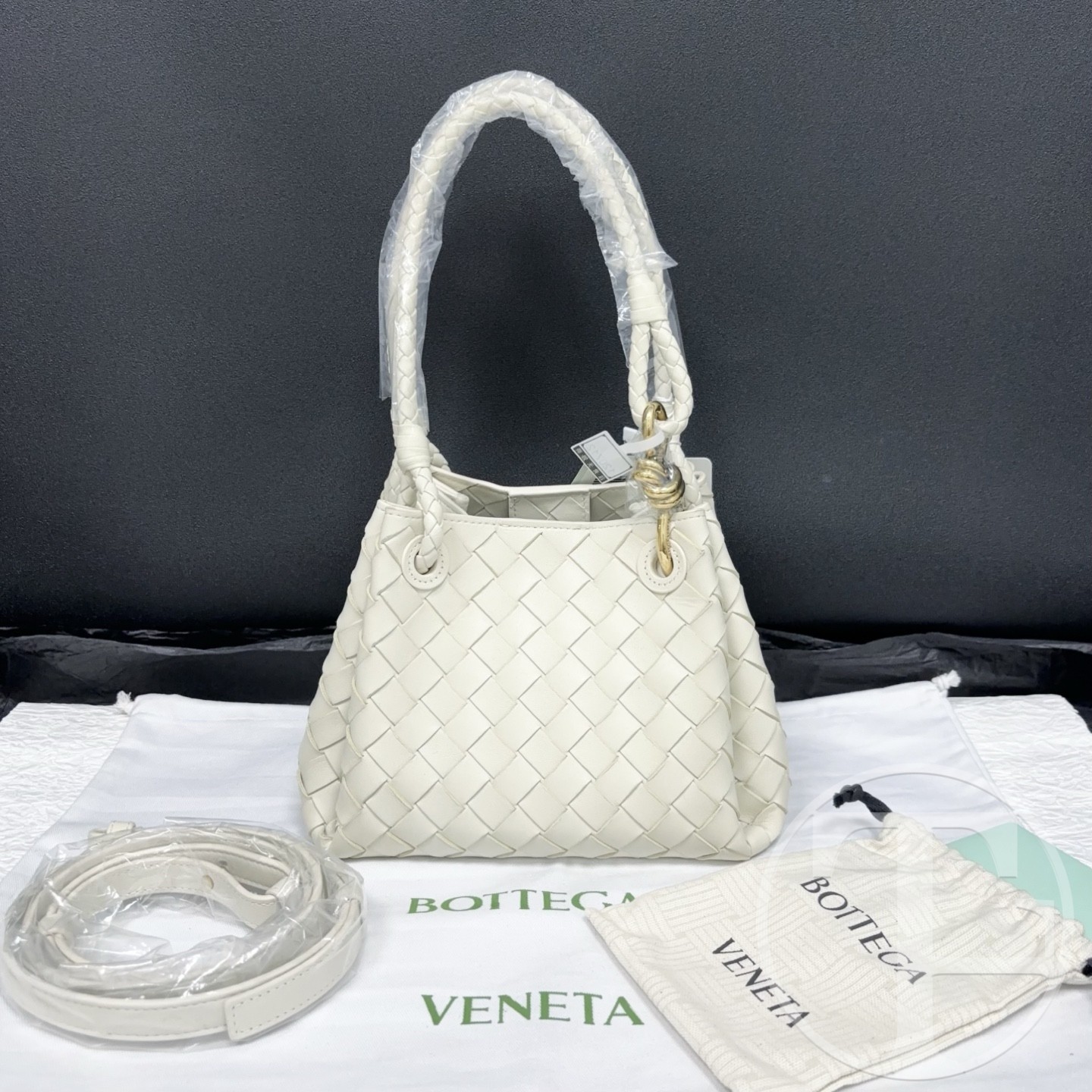 bottega veneta small parachute intrecciato bucket bag in sea salt lambskin bottega veneta small parachute intrecciato bucket bag in sea salt lambskin