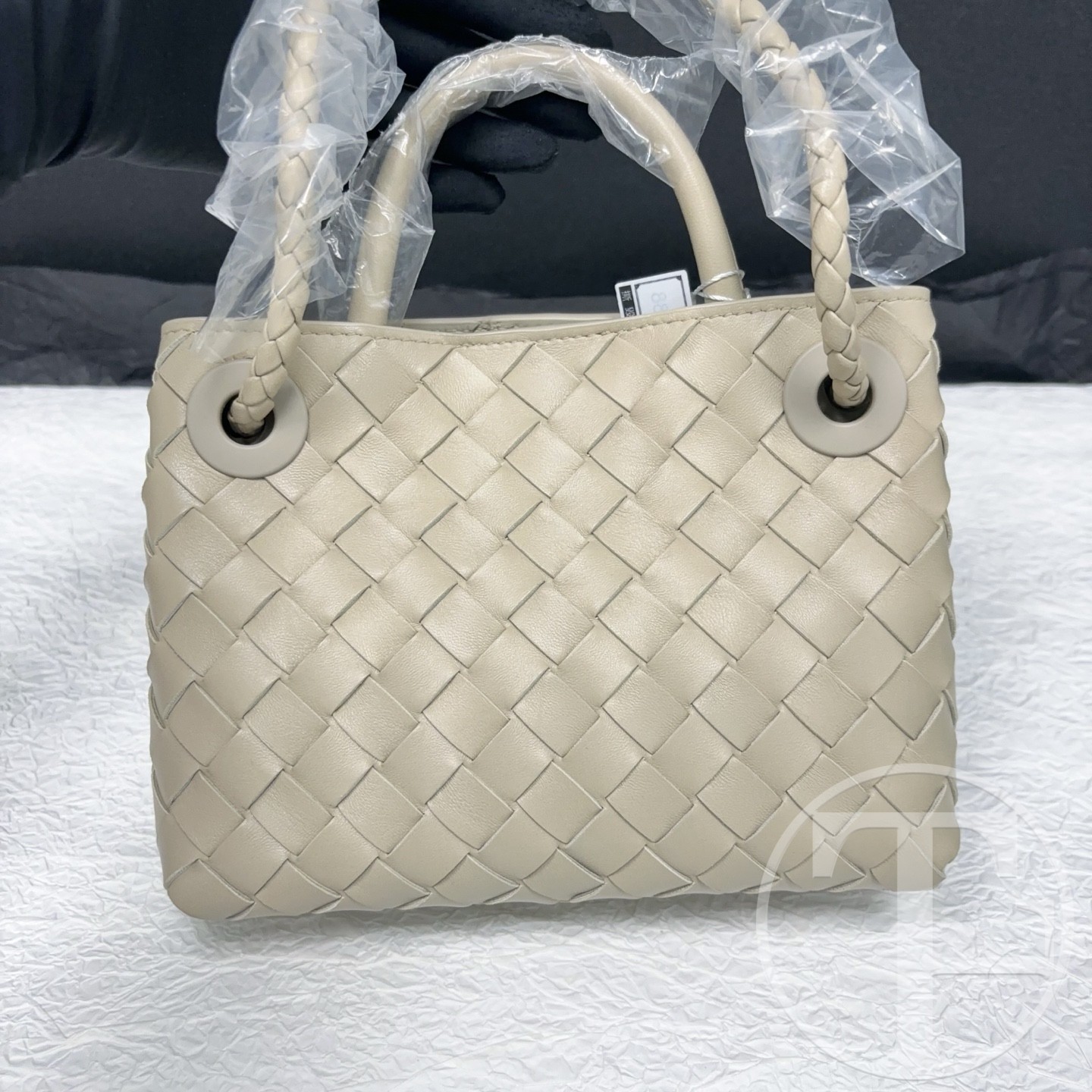 bottega veneta mini andiamo intrecciato bag in ecru lambskin with gold tone hardware bottega veneta mini andiamo intrecciato bag in ecru lambskin with gold tone hardware
