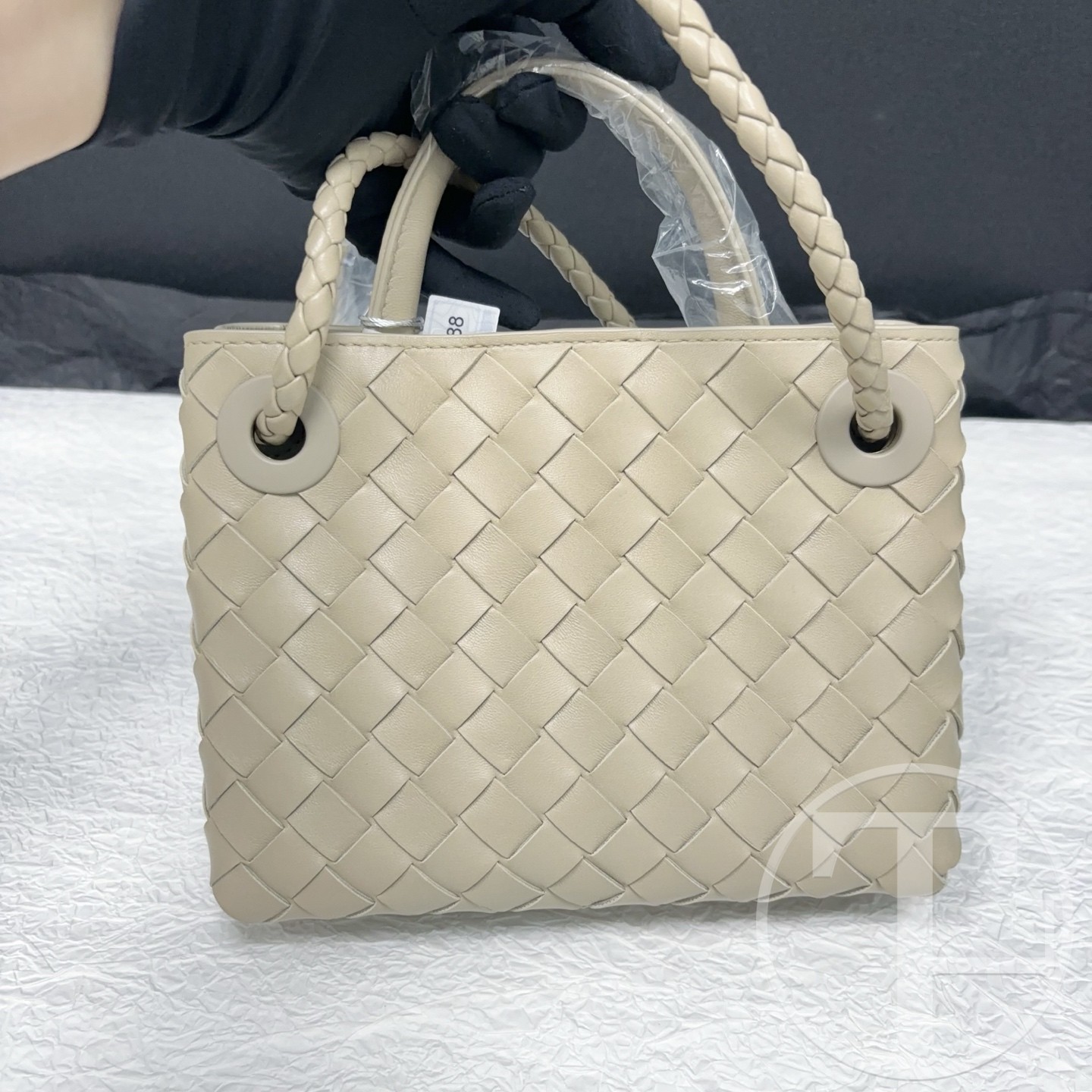bottega veneta mini andiamo intrecciato bag in ecru lambskin with gold tone hardware bottega veneta mini andiamo intrecciato bag in ecru lambskin with gold tone hardware