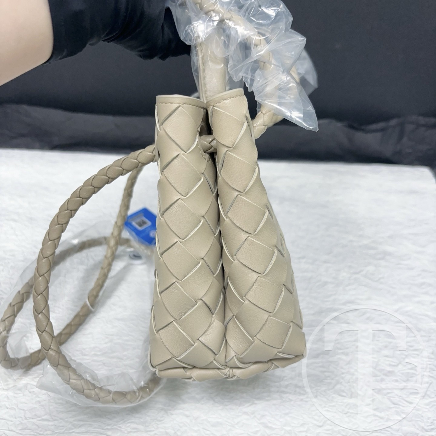 bottega veneta mini andiamo intrecciato bag in ecru lambskin with gold tone hardware bottega veneta mini andiamo intrecciato bag in ecru lambskin with gold tone hardware