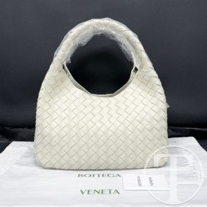 bottega veneta medium campana intrecciato bag in sea salt lambskin