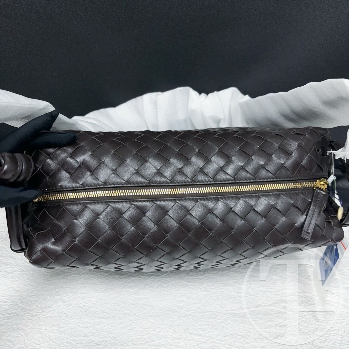 bottega veneta loop weekender intrecciato pillow bag in fondant calfskin bottega veneta loop weekender intrecciato pillow bag in fondant calfskin